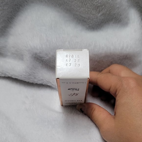 Dr Tuna age reversist eye cream 15ml - Picture 4 of 4